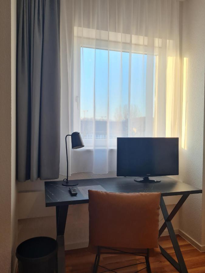 Internationales Studierendenhotel Stuttgart Buitenkant foto