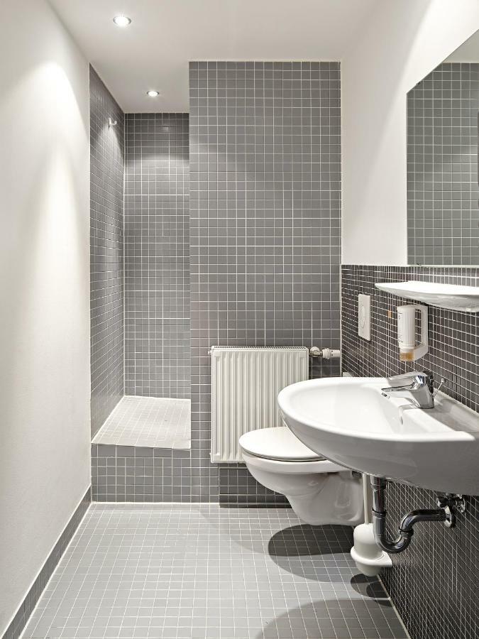 Internationales Studierendenhotel Stuttgart Buitenkant foto