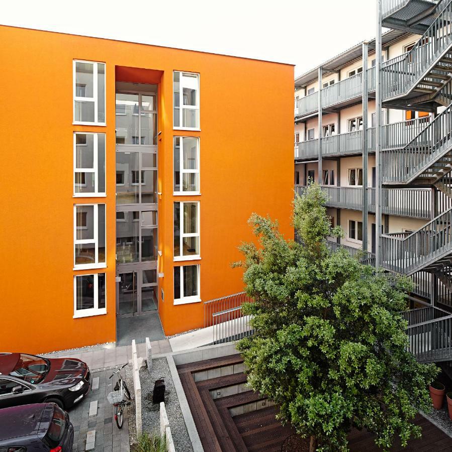 Internationales Studierendenhotel Stuttgart Buitenkant foto